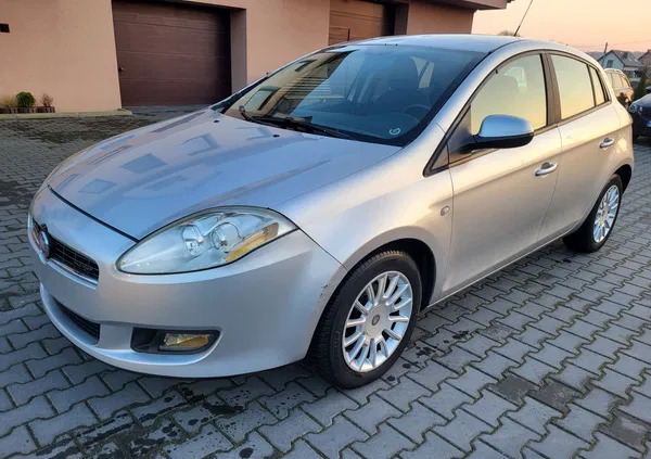 Fiat Bravo cena 8800 przebieg: 226000, rok produkcji 2007 z Dobczyce małe 106